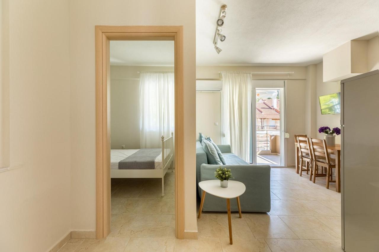 Siviri Forest View Apartment ภายนอก รูปภาพ